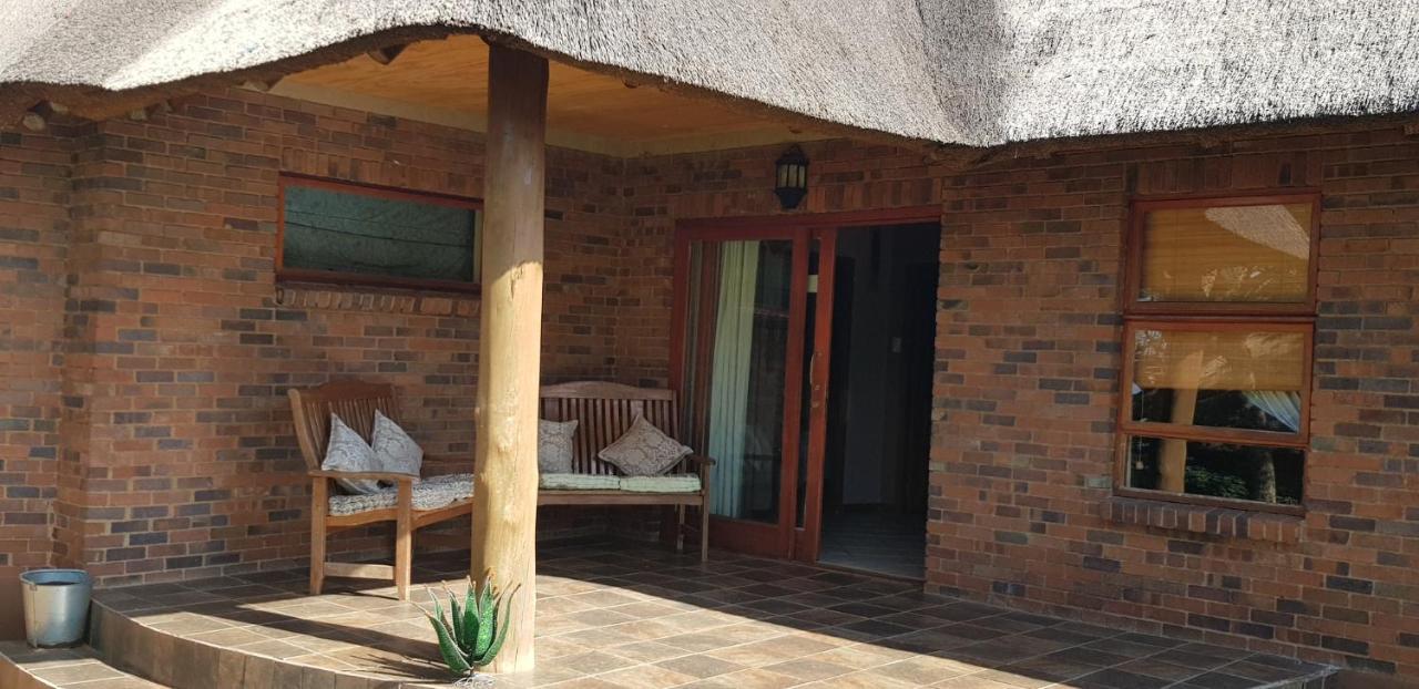 Villa Rocky Aloe Escape Krugersdorp Exterior foto