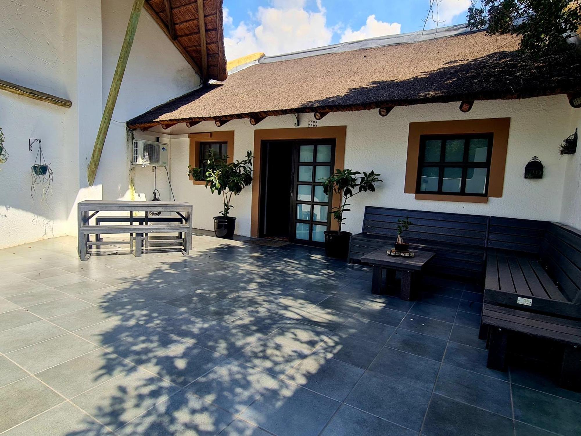 Villa Rocky Aloe Escape Krugersdorp Exterior foto